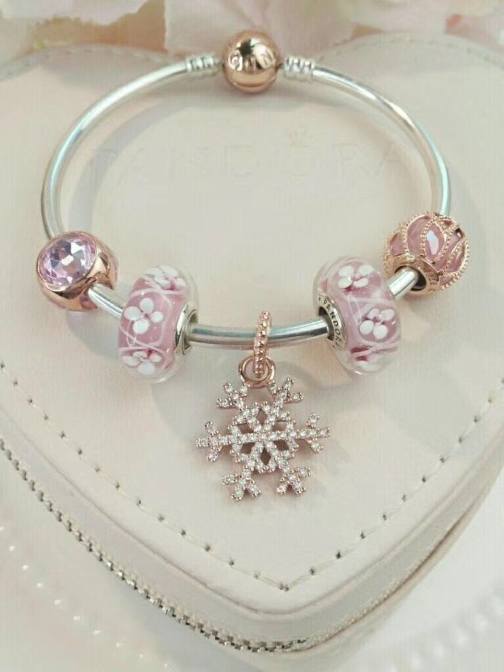 Pink Snowflake Pendant Bracelet